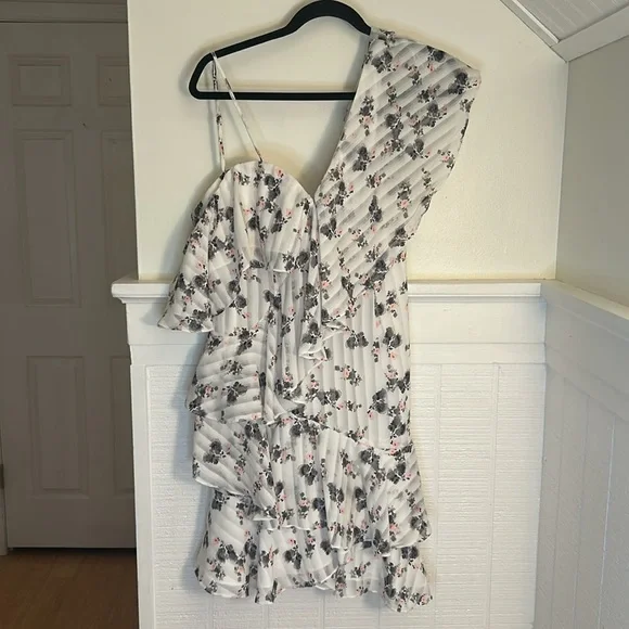 Elliatt Revolve Bloom Floral Print Asymmetric Dress size Women’s Large - Picture 3 of 11
